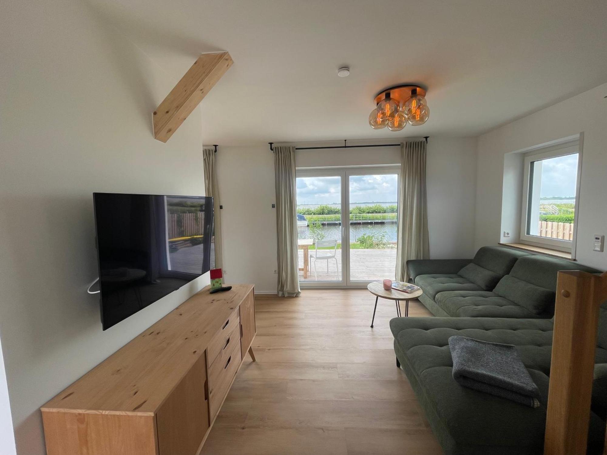 Haus Am 8 Holiday home Sudbrookmerland
